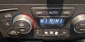 Renault Fluence din 2011 pentru piese - imagine 8