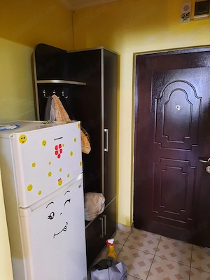 Proprietar, ofer spre închiriere garsonieră, Rm. Vâlcea, zona Nord, Republicii - imagine 3