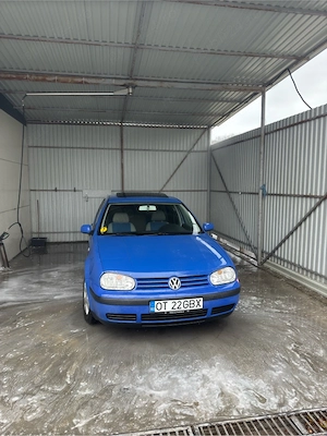 vand sau schimb golf 4 - imagine 7