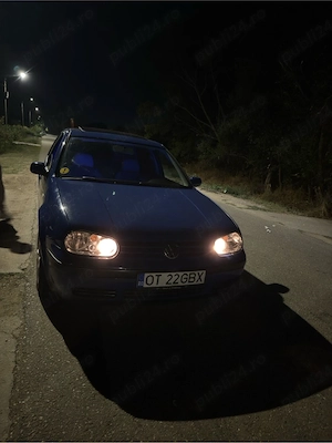 vand sau schimb golf 4 - imagine 5