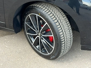 Renault Megane BOSE Edition  11.2012  1.5dci  110cp  Camera  Navi  BT - imagine 10