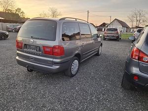 Seat Alhambra 2.0TDI an 2010, 7 locuri, Posibil GARANTIE si RATE - imagine 4