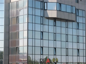 Vanzare cladiri multifunctionale 10000 mpc cu teren 5715 mp