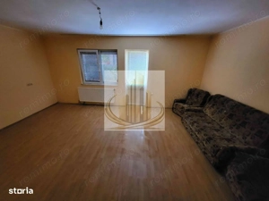 Casă spațioasă, versatilă – ideală pentru firmă sau locuință - imagine 4