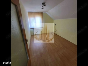 Casă spațioasă, versatilă – ideală pentru firmă sau locuință - imagine 2