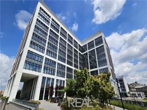 Spatii birouri de clasa A de la 298 mp