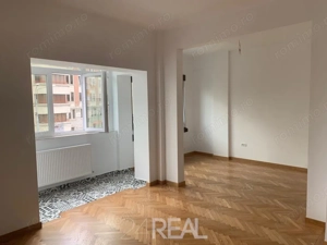 Apartament 65 mp pretabil birou - 550 Euro - imagine 4