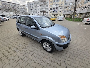 Ford Fusion 2007 Facelift..1.4 diesel euro 4.. .160.000 km reali - imagine 7