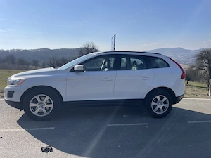 Vând Volvo XC 60,Diesel,2011 - imagine 3