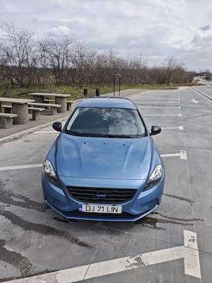 Volvo V40 D2 2.0 2015
