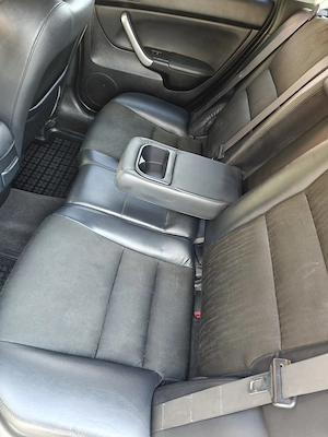 Vand Honda Acord Tourer 2.0 benzina 2004 - imagine 4