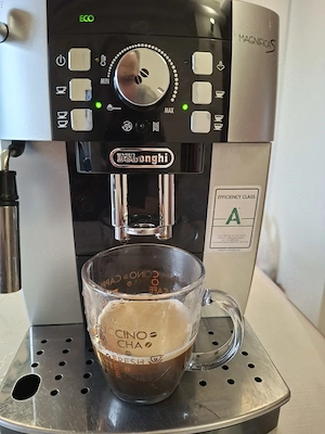 Delonghi Magnifica S  - imagine 2