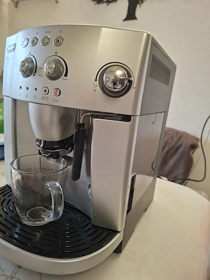 Delonghi Magnifica  - imagine 4