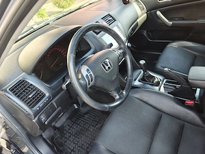 Vand Honda Acord Tourer 2.0 benzina 2004 - imagine 3