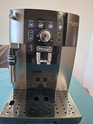 Delonghi Magnifica S smart