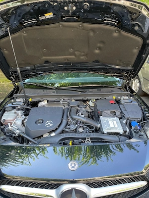 Mercedes CLA 180  2020  - imagine 7