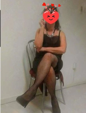 new matura dragita frumoasa simpla fara figuri 63 kg  - imagine 2