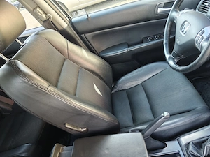 Vand Honda Acord Tourer 2.0 benzina 2004 - imagine 5