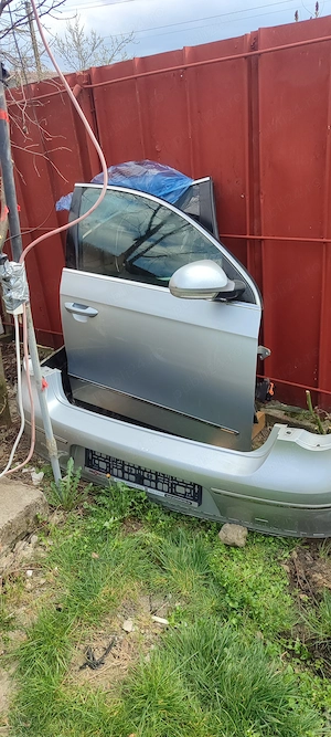 Dezmembrez pasat b6 - imagine 2