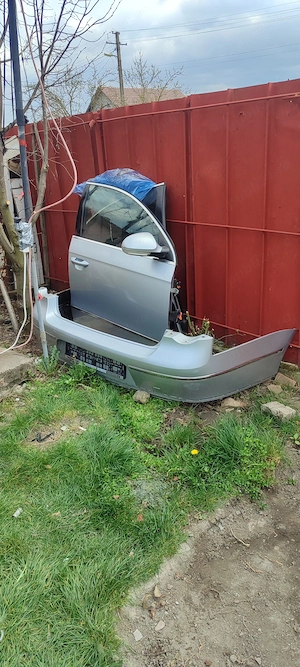 Dezmembrez pasat b6 - imagine 3