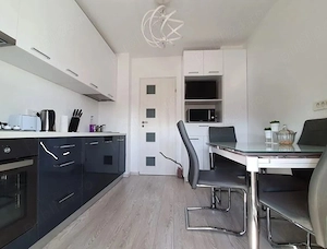 central ORADEA chirie apartament personal cu 2 camere