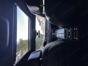 B MW Seria 7 740d xDrive - imagine 4