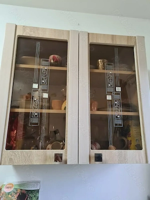 Vând mobilă de bucătărie și Dulap de haine,În Sibiu.