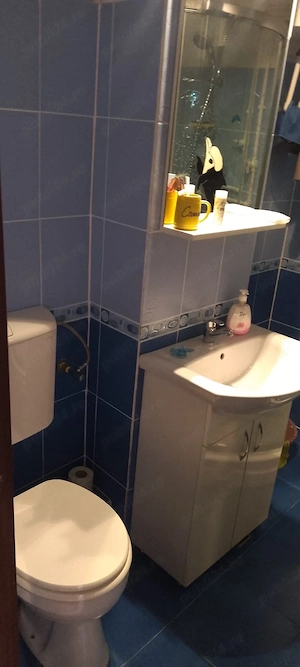 ofer spre vanzare garsoniera zona Meva , etaj 3 gaz la scara  - imagine 5