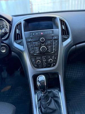 Opel Astra J Sports Tourer Facelift 1.7 CDTI 2014 , Euro 5 - imagine 9