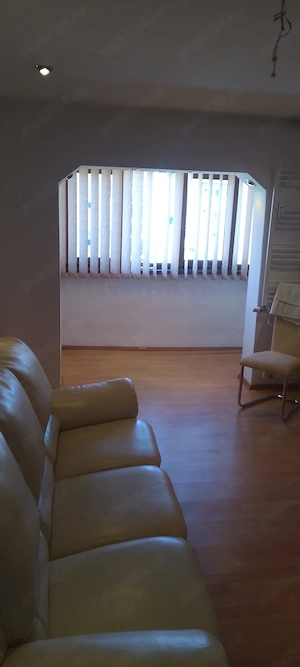 ofer spre vanzare garsoniera zona Meva , etaj 3 gaz la scara  - imagine 10