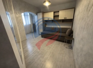 Apartament 3 camere decomandat Craiovita Noua-Scoala nr. 33 - imagine 2
