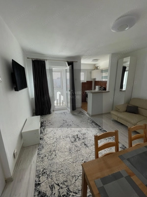Apartament 2 camere 10 minute metrou Aparatorii Patriei