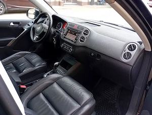 Volkswagen Tiguan 4X4 DSG 2.0 TDI 140 CP Euro 5  - imagine 9