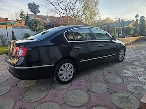 VW Passat 2010.Provenienta Porsche RO.2000 TDI 140Cp.Euro 5. Km 145000.Pret 3250Euro - imagine 5