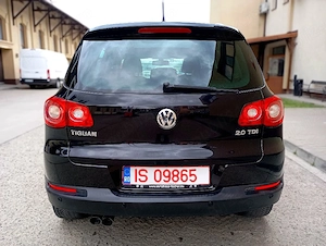 Volkswagen Tiguan 4X4 DSG 2.0 TDI 140 CP Euro 5  - imagine 6