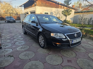 VW Passat 2010.Provenienta Porsche RO.2000 TDI 140Cp.Euro 5. Km 145000.Pret 3250Euro - imagine 7