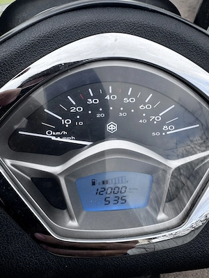 Scuter Piaggio Liberty S 50 - imagine 5