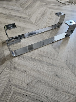 Picioare metal cromate pentru mobilier sau canapele