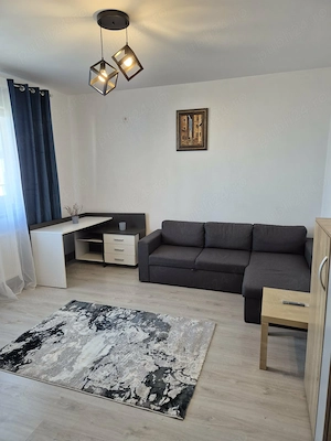 Inchiriez  garsoniera Weiner Palada -militari residence-