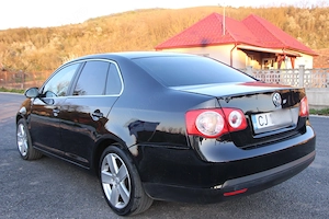 VW Jetta 1.6 Highline    AN 2007   Aspirat- INMATRICULAT  - imagine 4