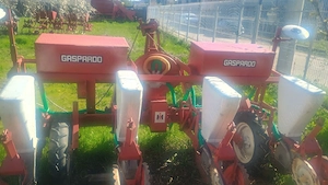 Semănătoare si Prășitoare Gaspardo 4 rând  - imagine 3
