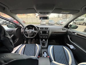 Volkswagen Jetta 2.0 TDI  - imagine 2