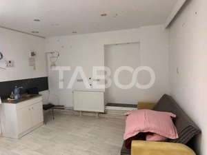 Spatiu comercial 28 mp renovat Orasul de Jos Sibiu de inchiriat