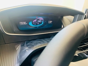 Peugeot e2008 electric - imagine 5