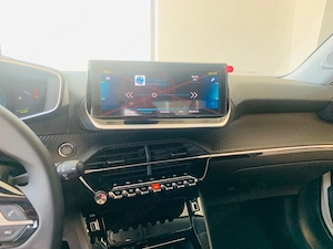 Peugeot e2008 electric - imagine 6