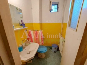 Apartament 3 decomandate, parter, 2 bai, zona Cornisa - imagine 8