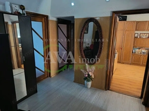 Apartament 3 camere decomandat , zona Milcov - imagine 3