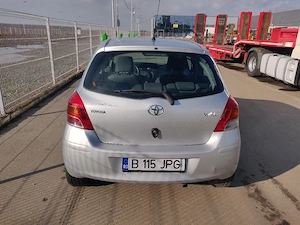 Vând  toyota - imagine 3