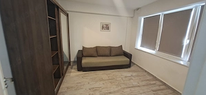Inchiriem apartamente cu 2 camere si living openspace zona Turnisor  - imagine 14