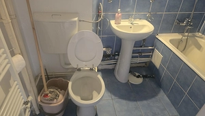 Vand apartament 2 camere in Deva, zona Pescarilor ( ITM), decomandat, suprafata utila 47 mp + balcon - imagine 5